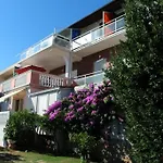 Sunny Stretto *